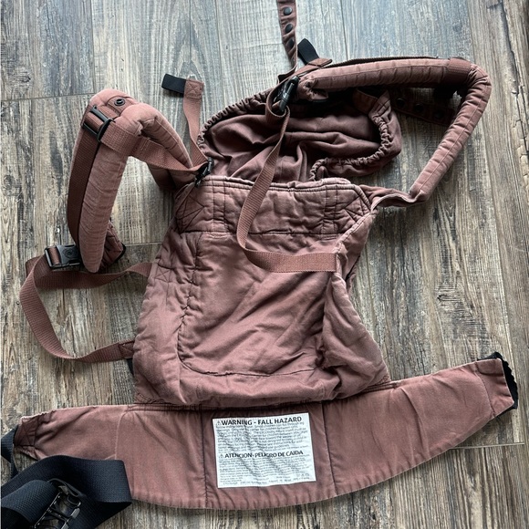 Ergobaby Organic Carrier Dark Chocolate - Picture 4 of 5